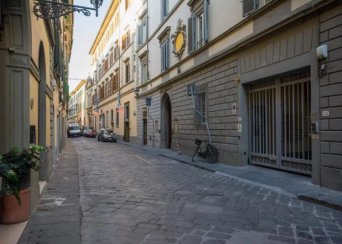 Borgo Guelfo I * Florencie